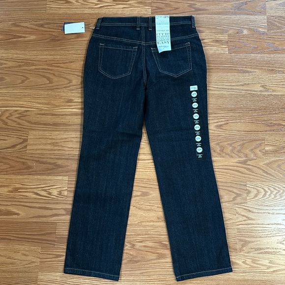 NWT Style & Co. Dark Wash Natural Fit Jeans (Sits at Natural Waist) Size 6 Short - Picture 7 of 15